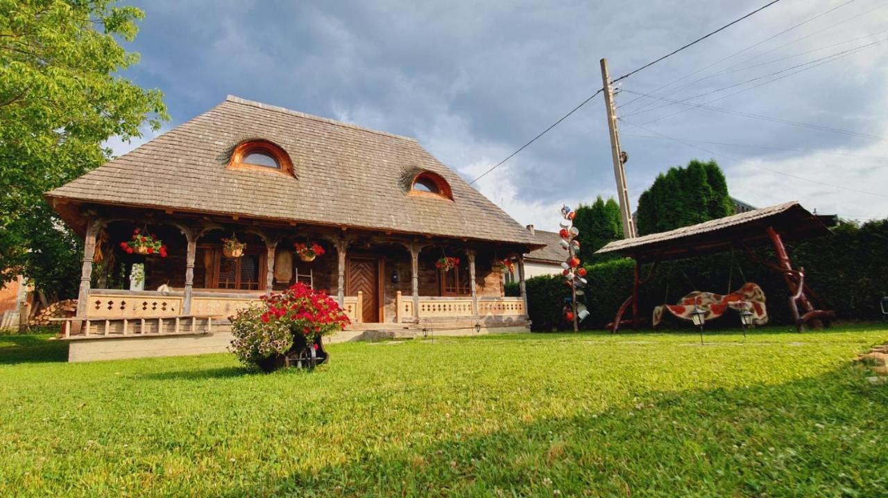 Casa Din Susani Calinesti  Exteriér fotografie