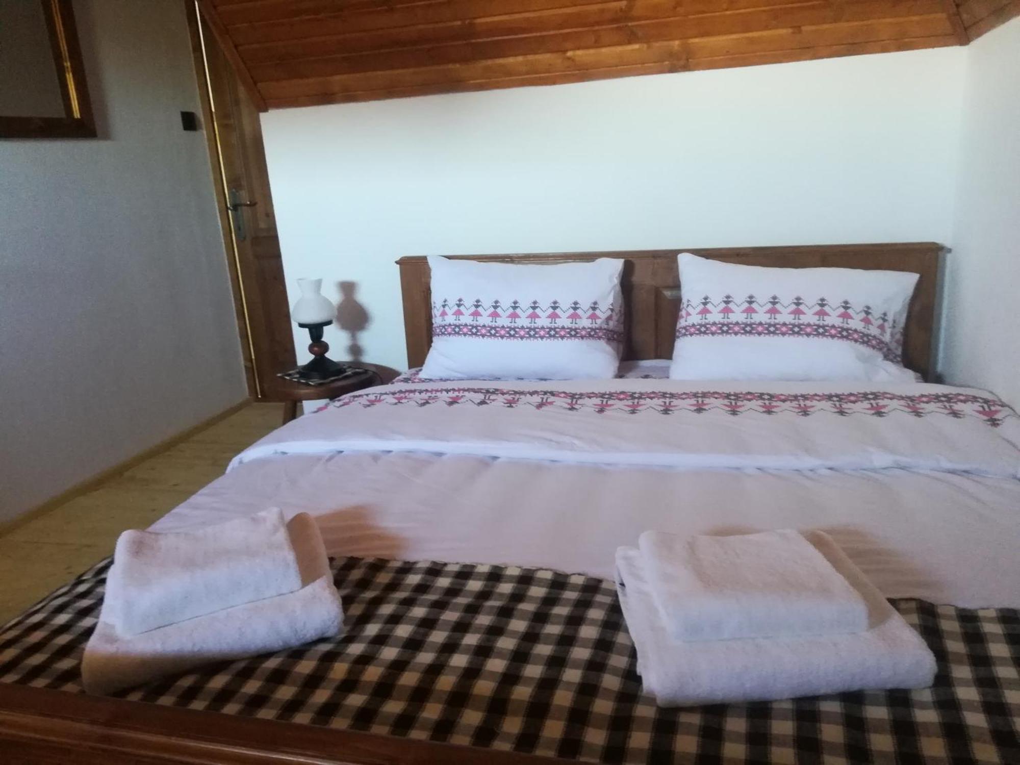 Casa Din Susani Calinesti  Pokoj fotografie